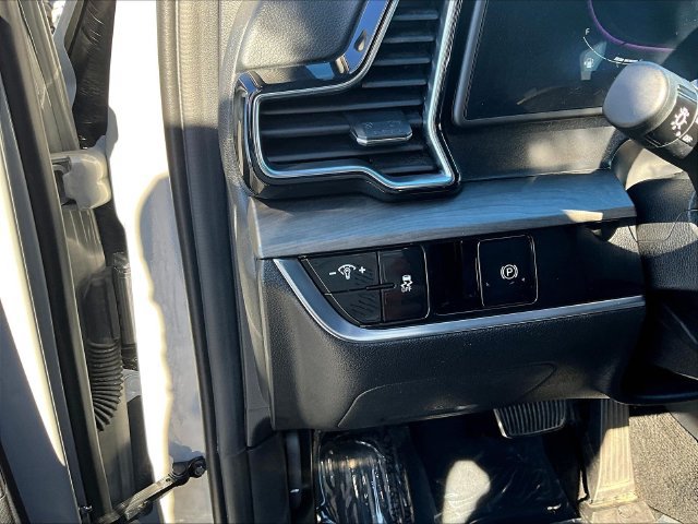 Certified 2024 Kia Sportage X-Line AWD/4WD image 24