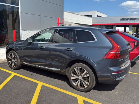 Used 2022 Volvo XC60 T8 Inscription w/ Advanced Package AWD/4WD image 5
