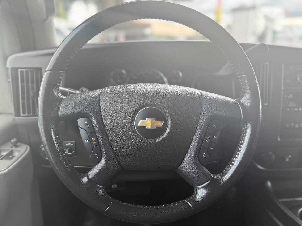 Used 2023 Chevrolet Express 3500 LS RWD image 11