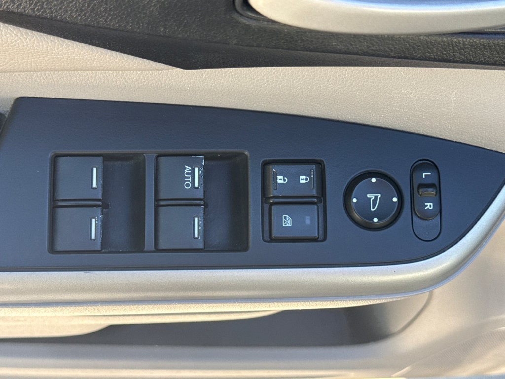 Used 2014 Honda CR-V EX-L image 14