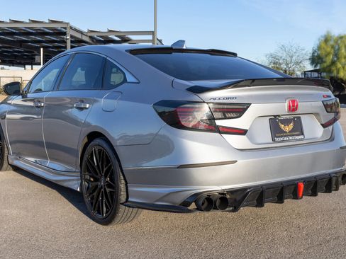 Used 2018 Honda Accord EX-L image 3