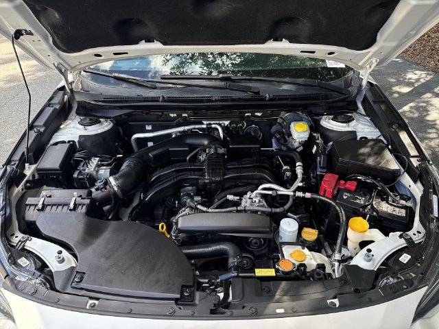 Used 2024 Subaru Outback Premium AWD/4WD image 32