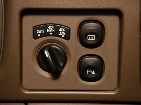 Used 2000 Ford Excursion Limited AWD/4WD image 27