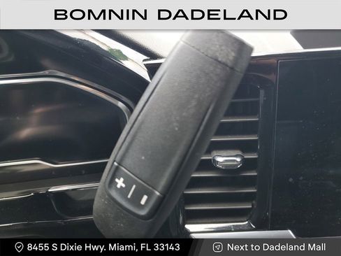 Used 2024 Chevrolet Silverado 2500 LT w/ Z71 Sport Edition image 17