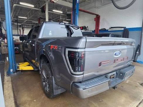 Used 2022 Ford F150 Lariat w/ Equipment Group 502A High AWD/4WD image 2