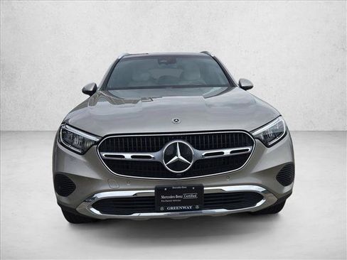 Used 2023 Mercedes-Benz GLC 300 image 2