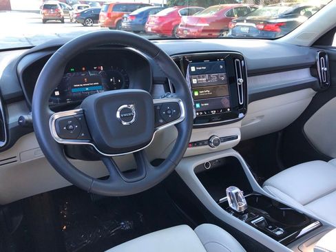 Used 2023 Volvo XC40 B5 Plus w/ Driver Assist Package image 15