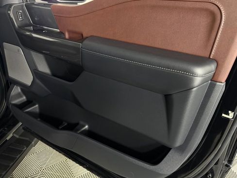 Used 2023 Ford F150 Lariat w/ Equipment Group 502A High image 32