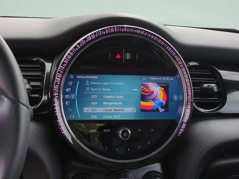 Used 2023 MINI Cooper S FWD image 14