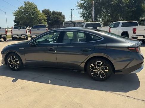 Used 2024 Hyundai Sonata SEL FWD image 6
