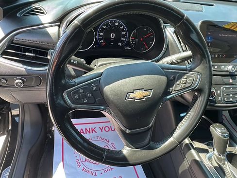Used 2020 Chevrolet Malibu Premier FWD image 10
