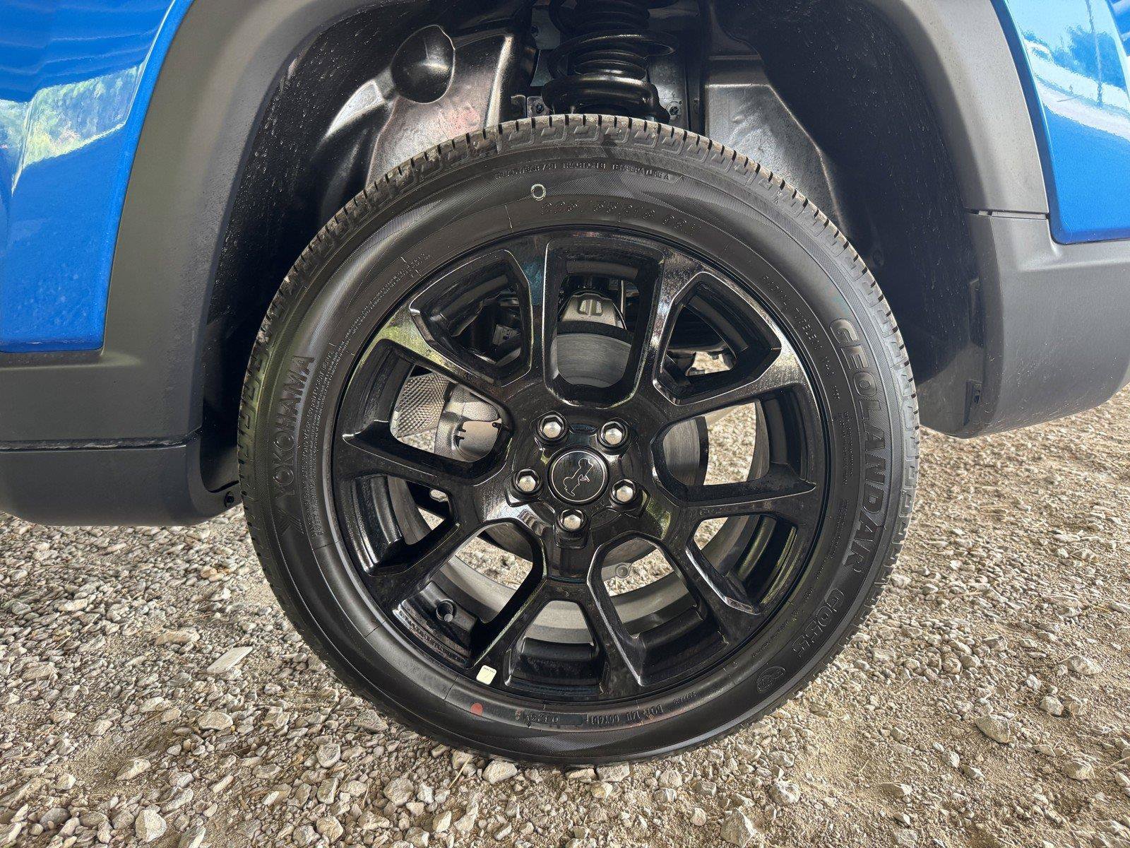 New 2026 Jeep Compass Latitude AWD/4WD image 43