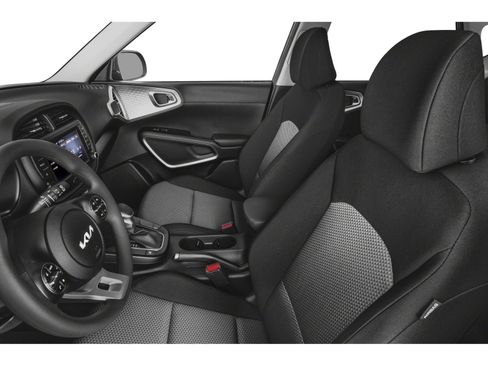 Used 2023 Kia Soul LX w/ Option Group 015 FWD image 10