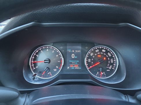 Used 2020 Toyota RAV4 LE image 23