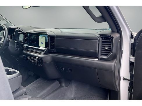 Used 2025 Chevrolet Silverado 2500 LT AWD/4WD image 27