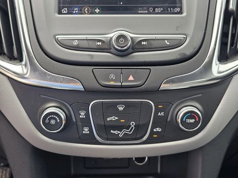 Used 2024 Chevrolet Equinox LS w/ LS Convenience Package FWD image 27