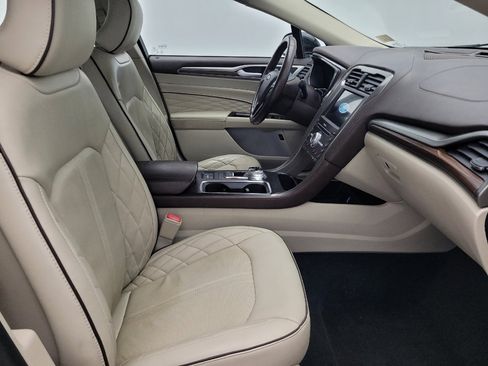 Used 2018 Ford Fusion Energi Platinum image 21