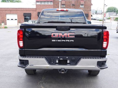 Used 2024 GMC Sierra 1500 Pro w/ Pro Value Package AWD/4WD image 9
