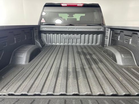 New 2026 GMC Sierra 2500 SLE w/ SLE Value Package; AWD/4WD image 15