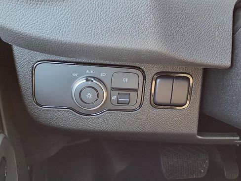 New 2025 Mercedes-Benz Sprinter 2500 image 11