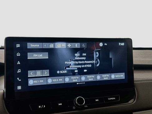 Used 2025 Mitsubishi Outlander SE AWD/4WD image 21