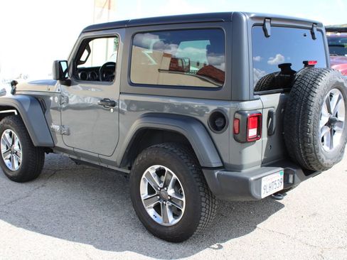 Used 2020 Jeep Wrangler Sport AWD/4WD image 6