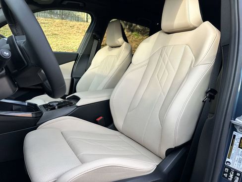 New 2026 BMW X3 xDrive30 w/ Premium Package image 12