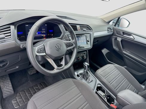 Used 2022 Volkswagen Tiguan S FWD image 7
