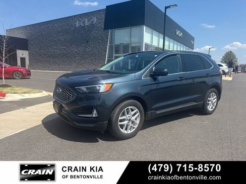 Used 2024 Ford Edge SEL w/ Convenience Package image 7