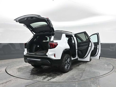 New 2026 GMC Terrain AT4 w/ Convenience Package III image 52