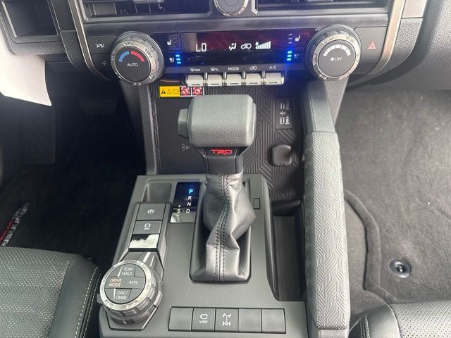 New 2026 Toyota 4Runner TRD Off-Road Premium AWD/4WD image 14