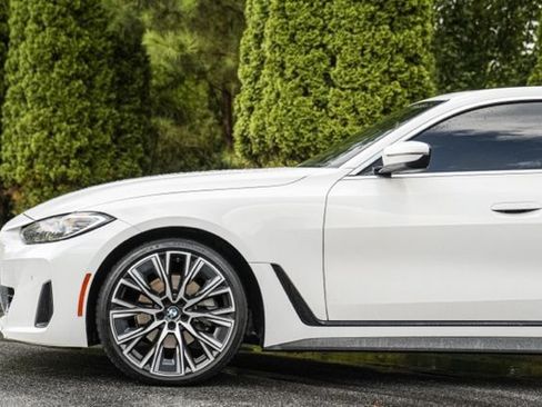 Used 2023 BMW 430i Gran Coupe w/ Premium Package RWD image 10