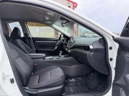 Used 2022 Nissan Altima 2.5 SV image 20
