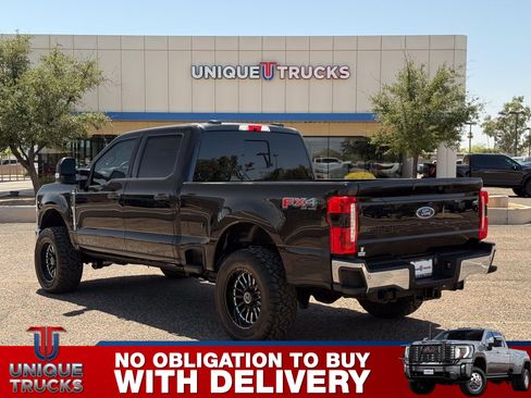 Used 2023 Ford F250 Lariat w/ FX4 Off-Road Package AWD/4WD image 8