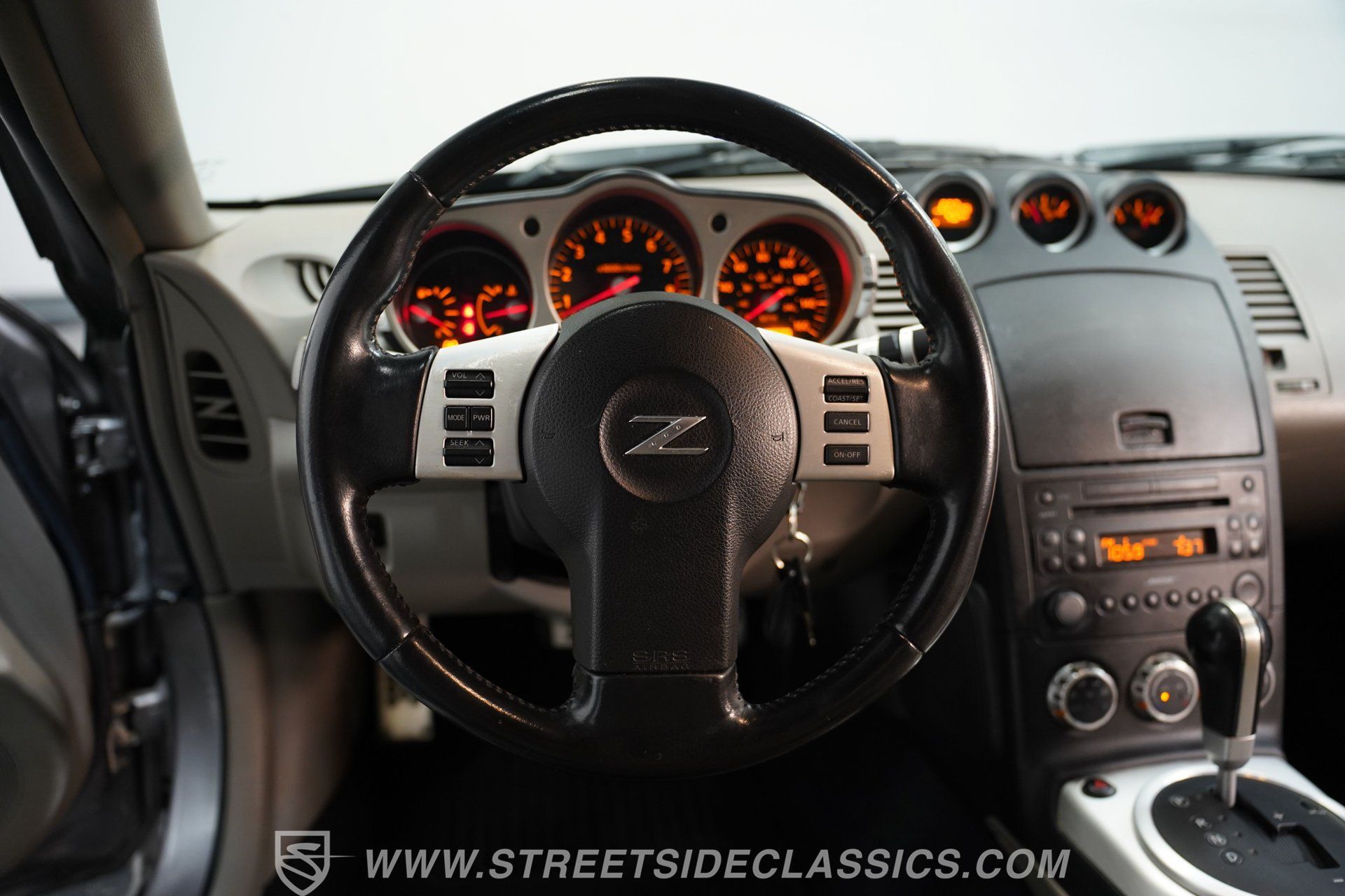 Used 2007 Nissan 350Z Touring RWD image 39