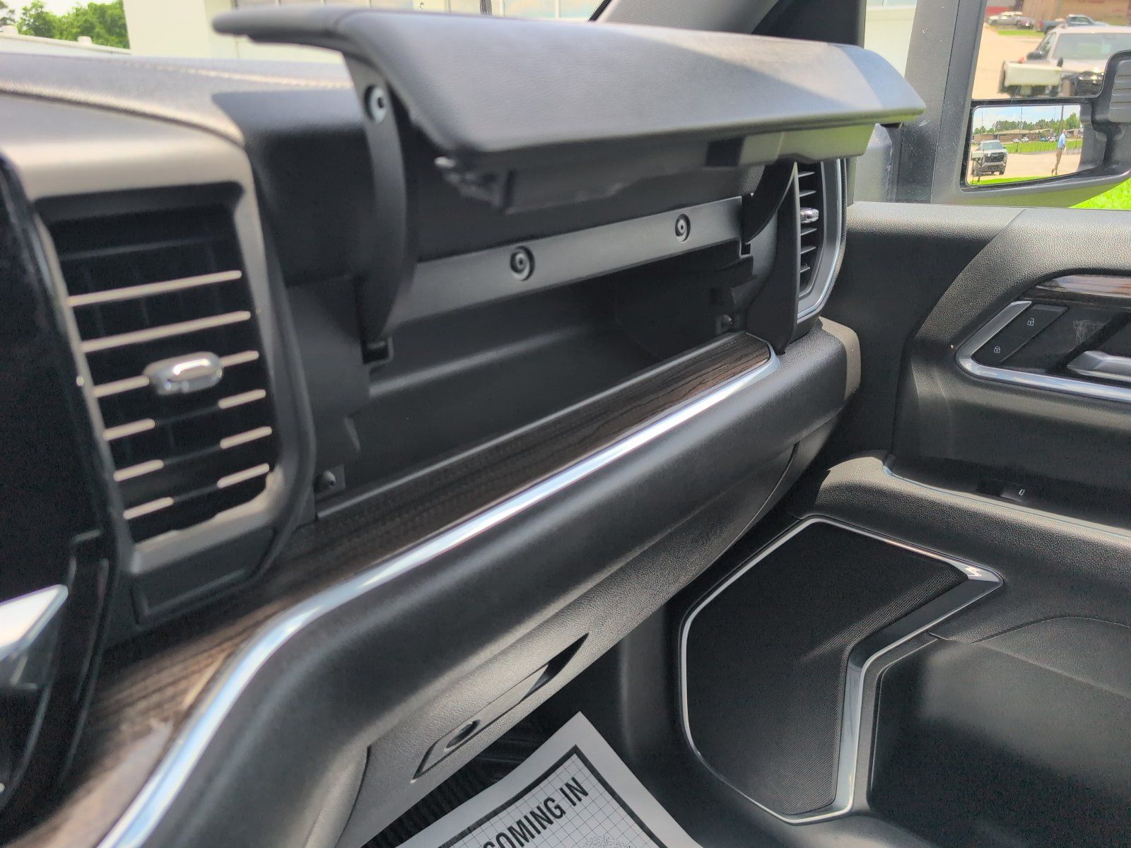 Used 2025 Chevrolet Silverado 2500 LT w/ Convenience Package AWD/4WD image 39
