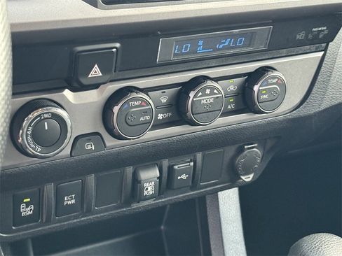 Used 2021 Toyota Tacoma SR5 w/ Technology Package image 14