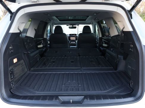 Used 2019 Subaru Ascent Limited AWD/4WD image 7