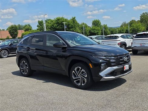 New 2026 Hyundai Tucson SEL Plus AWD/4WD image 2
