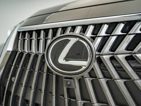 Certified 2025 Lexus ES 300h w/ Accessory Package (Z2) FWD image 12