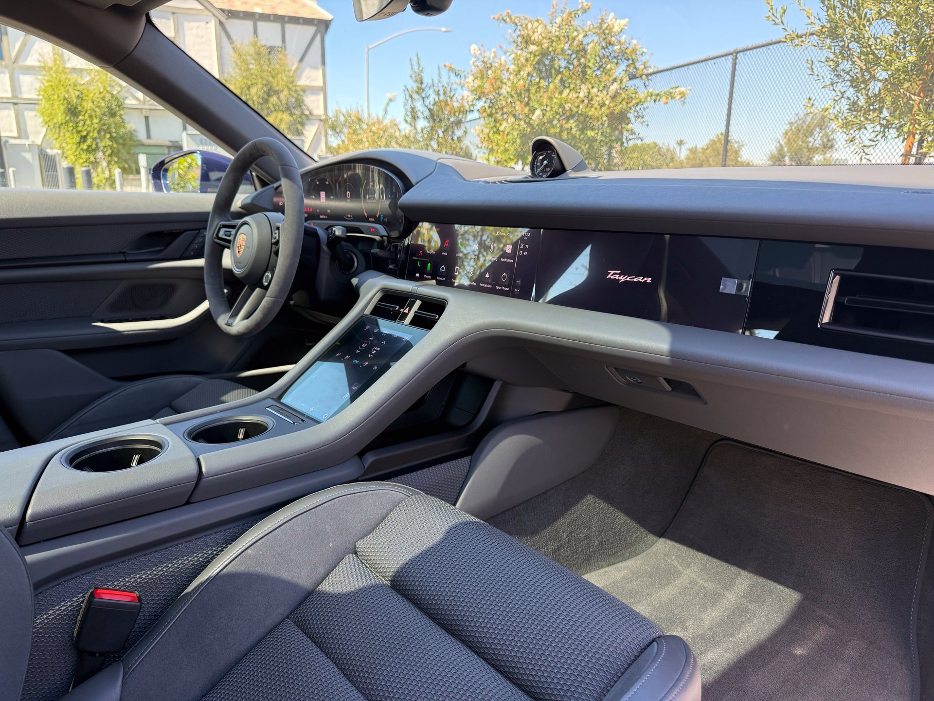 Certified 2023 Porsche Taycan 4S AWD/4WD image 26