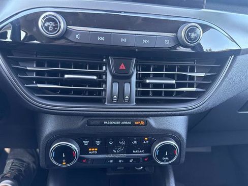 Used 2024 Ford Escape Active image 24