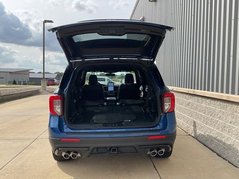 Used 2022 Ford Explorer ST w/ Equipment Group 401A image 26