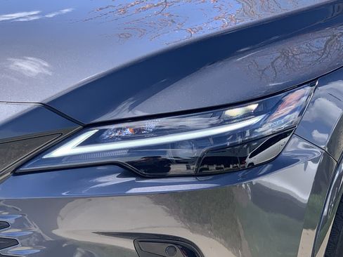 Certified 2025 Lexus RX 350 Premium w/ Accessory Package (Z1) image 3