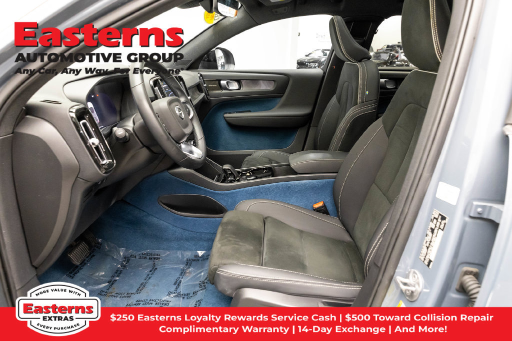 Used 2023 Volvo C40 P8 Recharge Ultimate AWD/4WD image 15