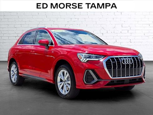 Used 2025 Audi Q3 2.0T Premium AWD/4WD image 5