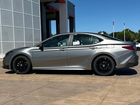 New 2026 Toyota Camry SE FWD image 7