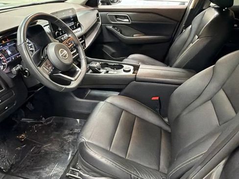 Used 2021 Nissan Rogue SL w/ Premium Package AWD/4WD image 16