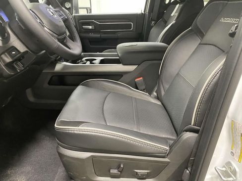 New 2025 RAM 2500 Laramie image 30