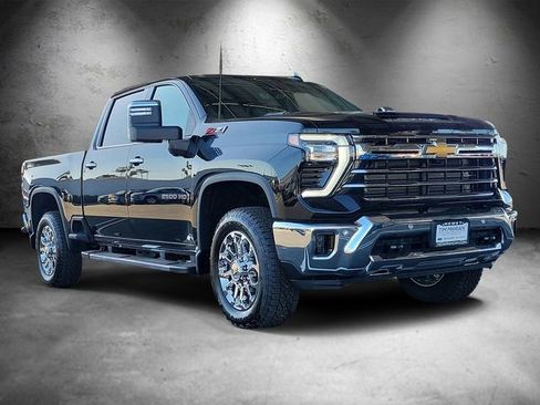 New 2026 Chevrolet Silverado 2500 LTZ w/ LTZ Convenience Package AWD/4WD image 2